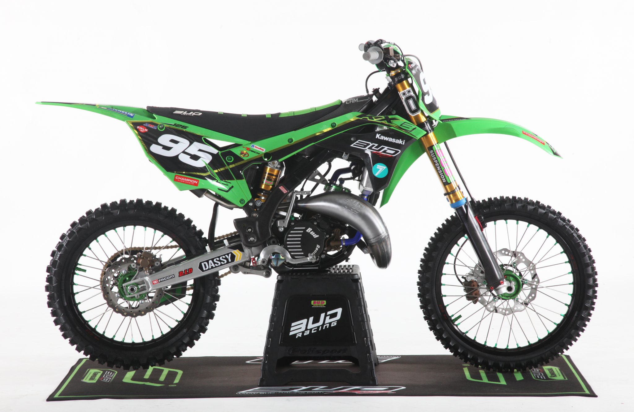 BUD builds the ultimate twostroke KX! MotoHead